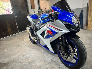 Suzuki GSX-R 1000 2008 K 8
