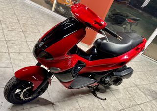 Gilera Runner 200 VXR 2005-thumb-1