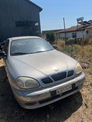 Daewoo Lanos 2001-thumb-2