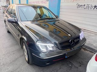 Mercedes-Benz C 200 2002 .AMG full extra elegan