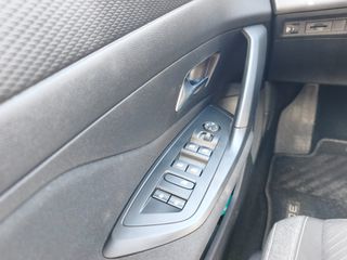 Peugeot 308 2023-thumb-25