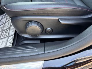 Mercedes-Benz A 180 2019 d AMG PACKET-thumb-45