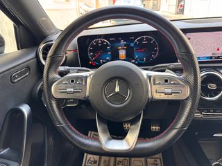 Mercedes-Benz A 180 2019 d AMG PACKET-thumb-19
