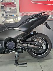 Yamaha T-MAX 560 2023 FULL EXTRAS-thumb-10