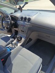 Ford S-Max 2009-thumb-6