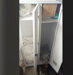 Μεταλλικές ντουλάπες προσωπικού (τρεις)