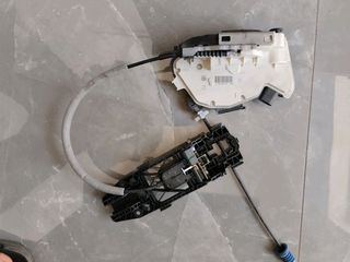 ΚΛΕΙΔΑΡΙΑ ΠΟΡΤΑΣ ΠΙΣΩ ΔΕΞΙΑ VW UP / SKODA FABIA CITIGO (46F1S4839016G)
