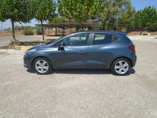 Renault Clio 2018-thumb-10