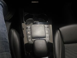Mercedes-Benz A 180 2021 7G-DCT STYLE-thumb-26