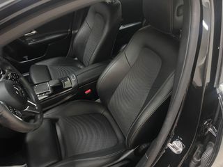 Mercedes-Benz A 180 2021 7G-DCT STYLE-thumb-15