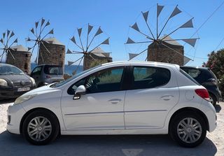Peugeot 207 2011