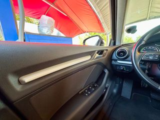 Audi A3 2017 E-tron-thumb-21