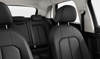 Audi Q3 2023 35 TFSI ADVANCED S TRONIC-thumb-3