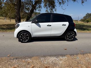 Smart ForFour 2016-thumb-1
