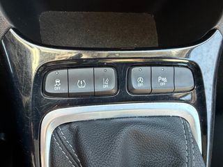 Opel Crossland 2021-thumb-12