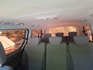 Hyundai H-1 Starex 2016-thumb-7