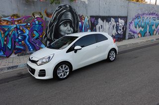 Kia Rio 2016 1.2 UEFA Euro 2016