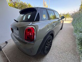 Mini Cooper D 2019-thumb-4