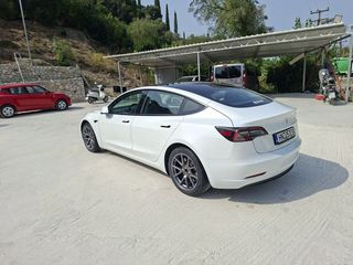 Tesla Model 3 2023 E6LR RWD/Standard-thumb-4