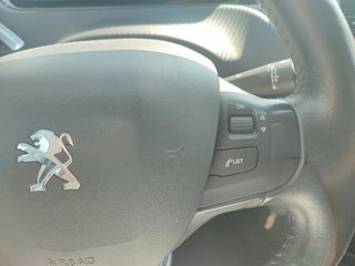 Peugeot 208 2017 STYLE-thumb-26