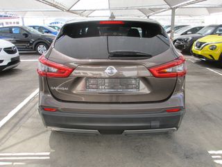 Nissan Qashqai 2018 N-CONNECTA-thumb-2