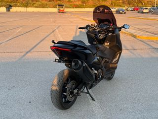 Yamaha TMAX 560 Tech Max 2024 tech max-thumb-5
