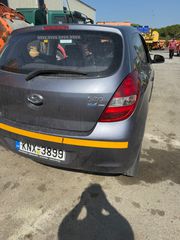 Hyundai i 20 2011-thumb-1