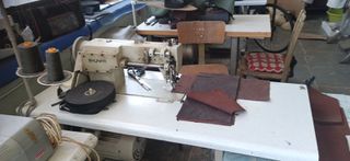 Επαγγελματικός εξοπλισμός ραφής ενδυμάτων