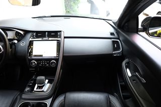 Jaguar E-Pace 2021 P300e Plug-in Hybrid 309ΗP R-Dynamic SE AWD-thumb-52