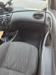 Ford Focus 2003 1.6 zetec-thumb-6