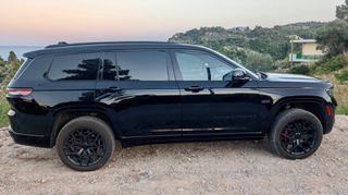 Jeep Grand Cherokee 2021 Overland-thumb-2