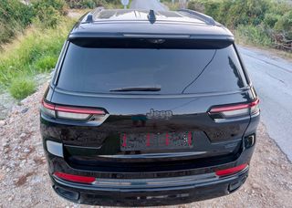 Jeep Grand Cherokee 2021 Overland-thumb-5