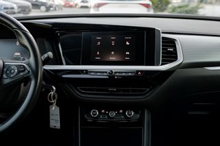 Opel Grandland X 2022 Busines 1.5 110hp-thumb-11