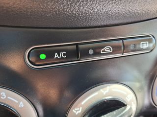 Hyundai i 10 2011 1100CC BENZINH //ΠΡΟΣΦΟΡΑ 1 ΧΕΡΙ Βιβλίο Service-thumb-32