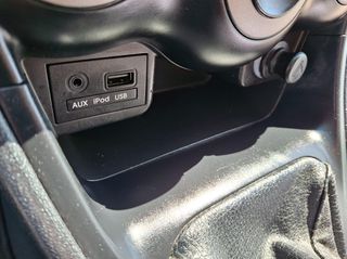 Hyundai i 10 2011 1100CC BENZINH //ΠΡΟΣΦΟΡΑ 1 ΧΕΡΙ Βιβλίο Service-thumb-33