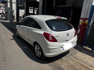 Opel Corsa 2013 D-thumb-2