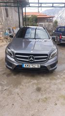 Mercedes-Benz GLA 180 2015 AMG LOOK