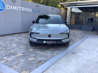 Volvo EX30 2024-thumb-1