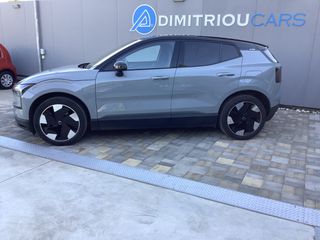Volvo EX30 2024-thumb-2