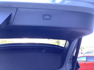Volvo EX30 2024-thumb-10