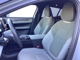 Volvo EX30 2024-thumb-24