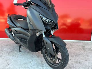 Yamaha XMAX 300 2021-thumb-2