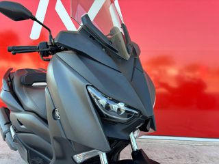 Yamaha XMAX 300 2021-thumb-10
