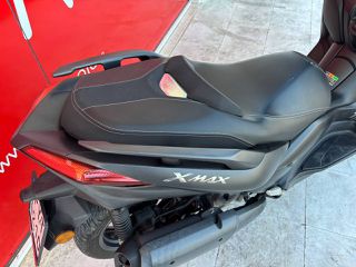 Yamaha XMAX 300 2021-thumb-12
