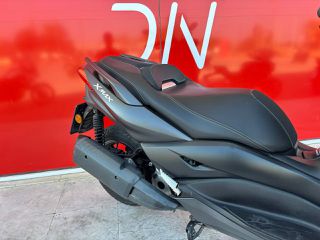Yamaha XMAX 300 2021-thumb-14