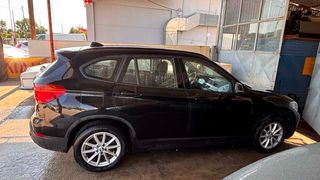 Bmw X1 2021-thumb-5
