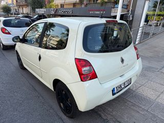 Renault Twingo 2011 1.5 diesel-thumb-5