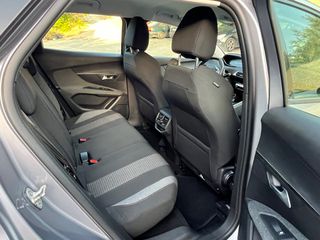 Peugeot 3008 2022 Pure Tech 130 Auto Active Plus-thumb-13