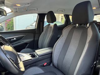 Peugeot 3008 2022 Pure Tech 130 Auto Active Plus-thumb-16