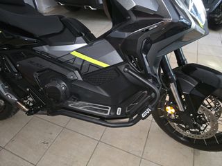 Honda X-ADV 2024 special edition-thumb-3